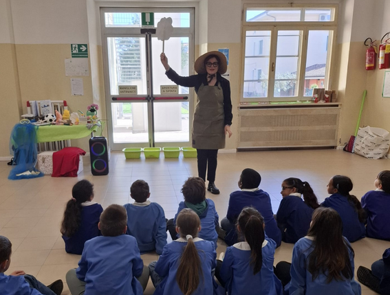 “Un libro, un incontro”: la fiaba “Valter dei desideri” nelle scuole